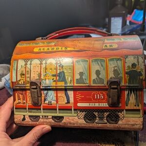1962 Vintage Aladdin lunchbox and thermos